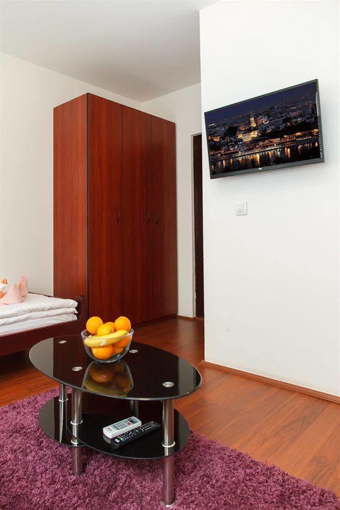 Downtown Apart Hotel Bane Belgrad Exterior foto